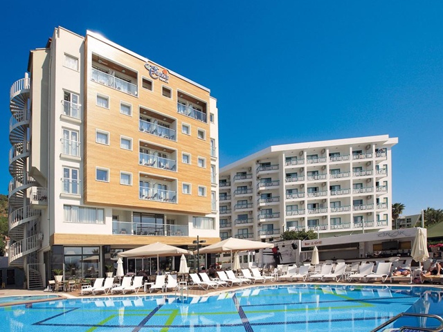 Cettia Beach Resort Hotel