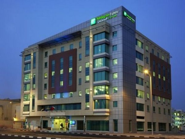 HOLIDAY INN EXPRESS JUMEIRAH