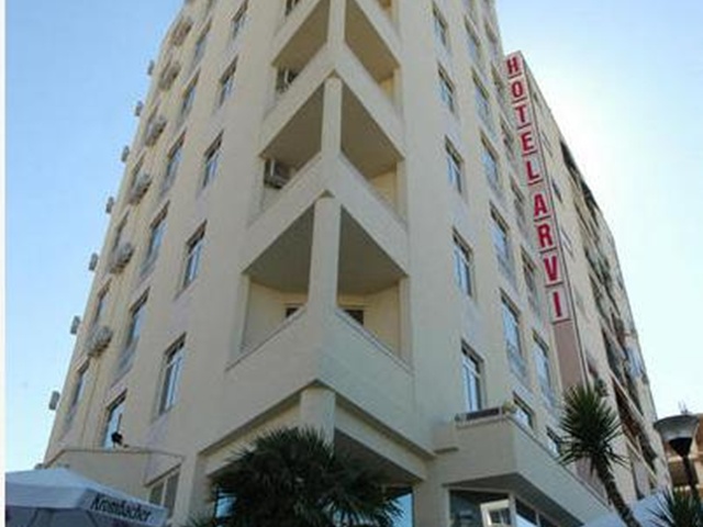 Arvi Hotel