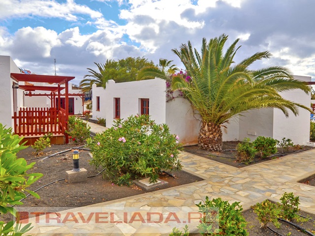 Bungalows Castillo Beach