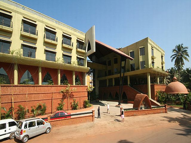 Neelam's The Grand Hotel (Calangute)