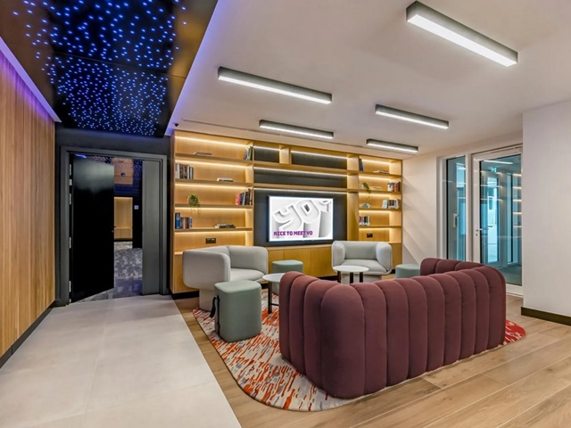 YOTEL Porto